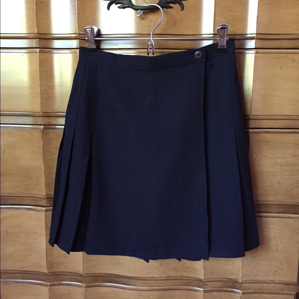 Like new - Marks & Spencer navy blue mini skirt